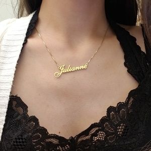 personalized necklace